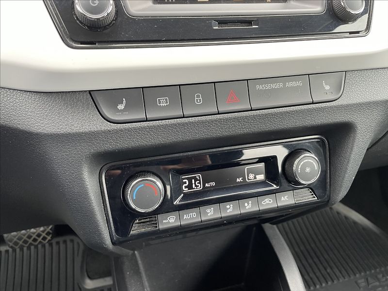 Škoda Fabia 1,2 TSI 81KW DSG STYLE,ČR. - fotka 13 z 25