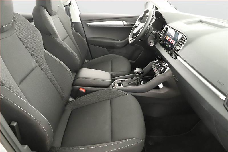 Škoda Karoq (2025) 2.0 TDI, Drive, FullLed - fotka 7 z 21