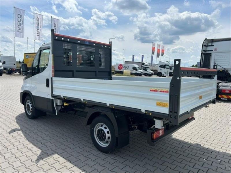 Iveco Daily (2025) 2,3   35S16 sklápěč S3 - fotka 5 z 11