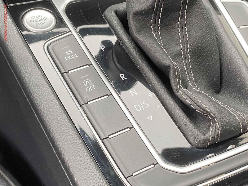 Volkswagen Arteon (2022) 2.0 TSi 4x4, 1.maj,ČR, R - fotka 16 z 21