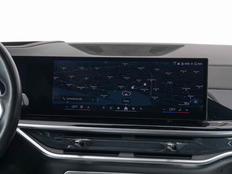 BMW X5 xDrive30d - fotka 14 z 22