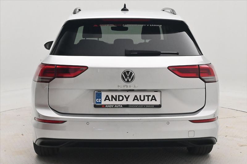 Volkswagen Golf 2,0 TDI 110kW Life LED Záruka - fotka 6 z 31