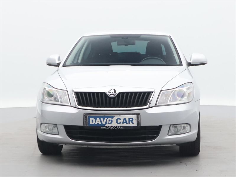Škoda Octavia 1,6 TDI 77kW Elegance CZ Xenon - fotka 2 z 27