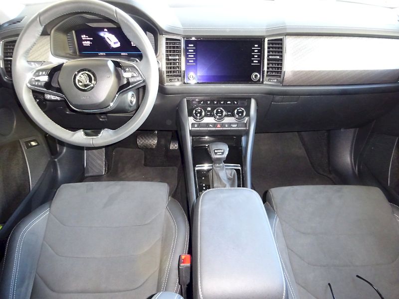Škoda Kodiaq (2023) STYLE PLUS 4X4 TD 110/2.0 A7A - fotka 9 z 22
