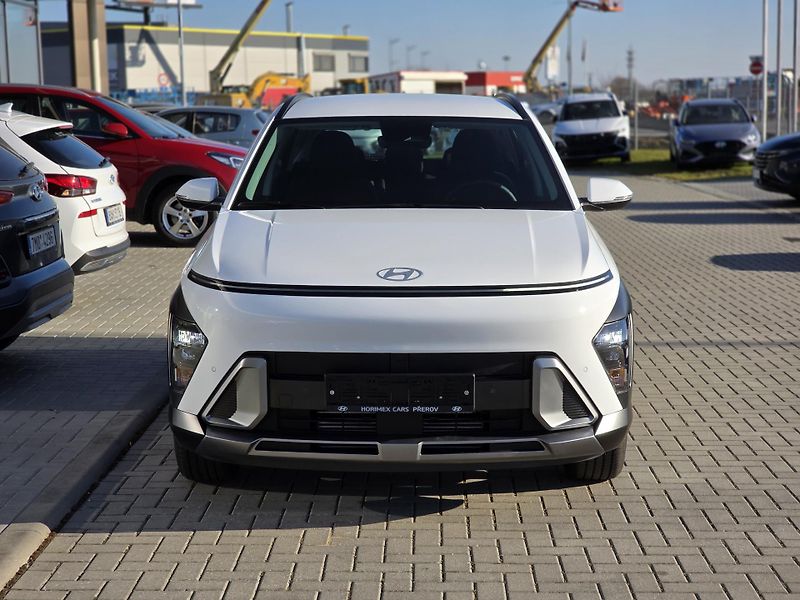 Hyundai Kona (2026) 1,6 T-GDI 2WD MT SMART - fotka 2 z 15