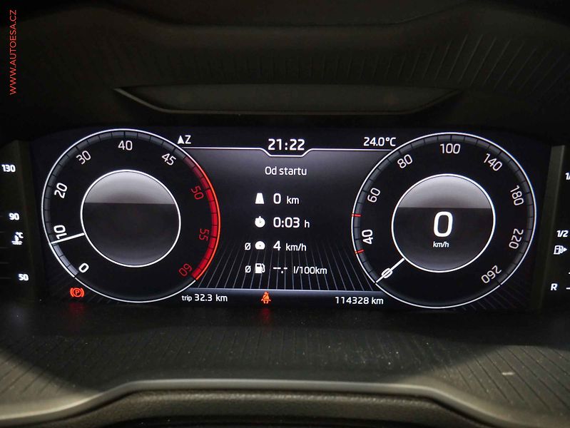 Škoda Octavia (2019) 2.0TDi, 1.maj,ČR, Style - fotka 14 z 23