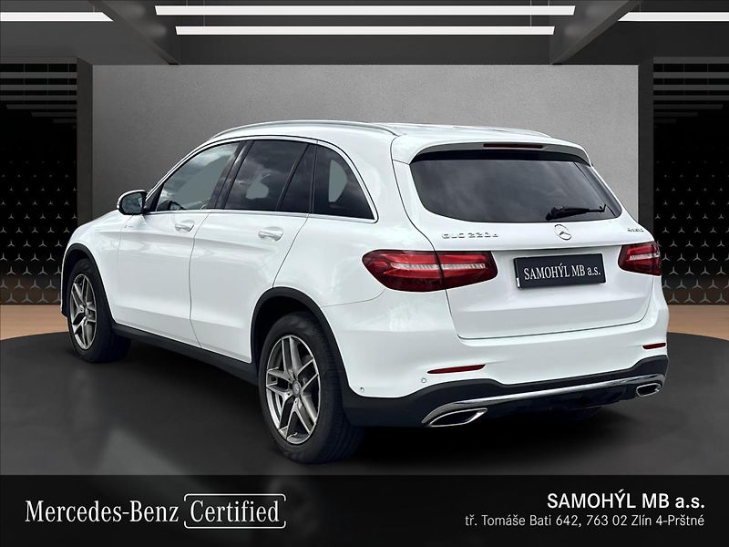 Mercedes-Benz GLC 220d 4MATIC AMG Linie - fotka 3 z 13