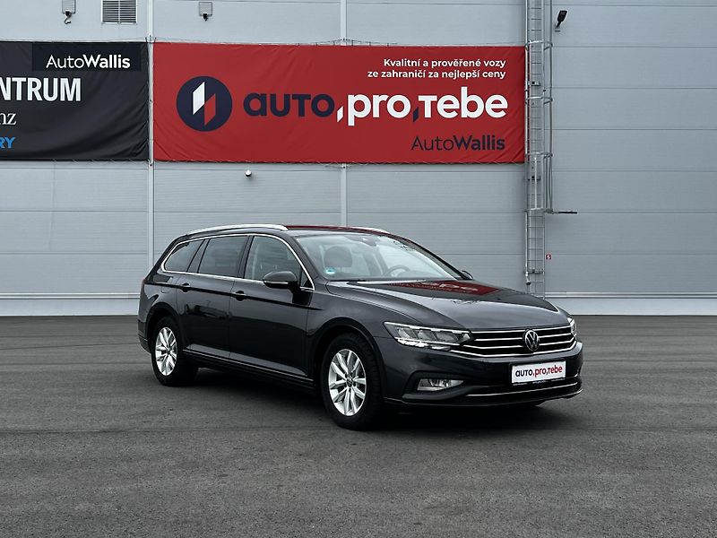 Volkswagen Passat 2.0TDI DSG 110kW Business DPH - fotka 2 z 24