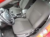 Ford Focus (2017) 1.5TDCi,70kw,výbava,ČR,1maj. - náhled 40