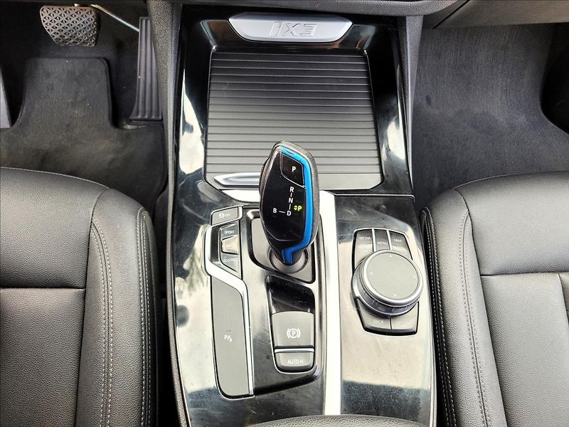 BMW iX3 0,0 80kWH,210kw,navi,kůže,led, - fotka 33 z 50