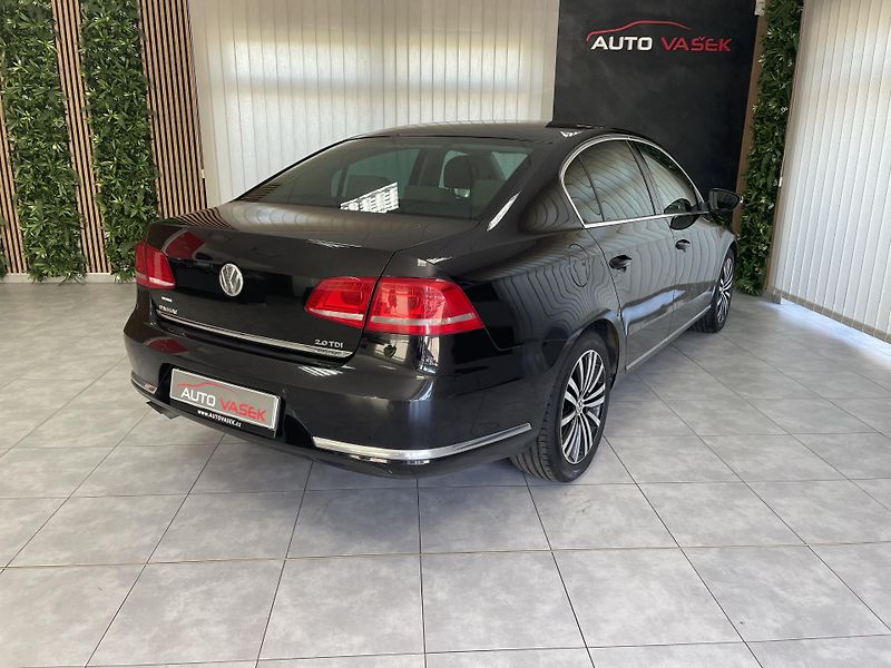 Volkswagen Passat 2.0 TDi 4x4 ČR 6M NAVI XENON - fotka 10 z 27