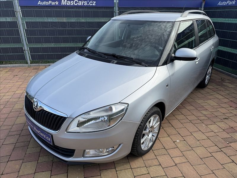 Škoda Fabia II 1.2 TSI Ambition - fotka 4 z 17