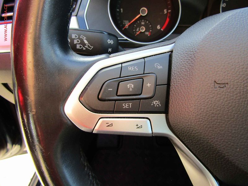 Volkswagen Passat (2020) 2.0TDI, ČR, LED, navi - fotka 16 z 18