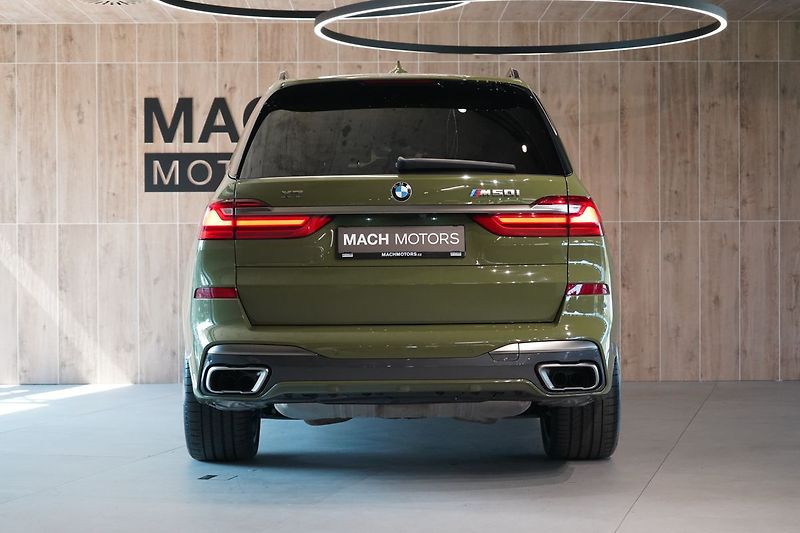BMW X7 M50i xD, Executive Drive Pro - fotka 10 z 50