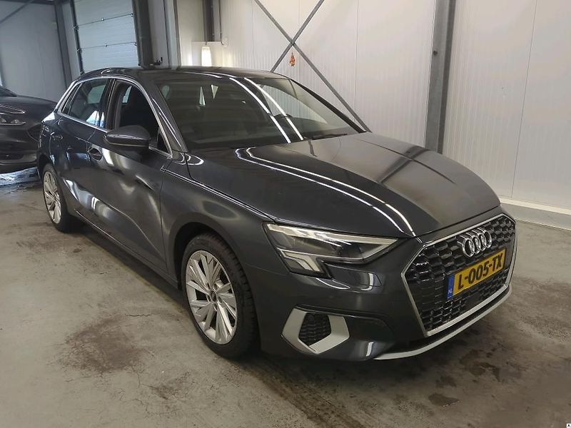 Audi A3 1.0TFSI/2022/SB-Edition.1MAJ.D - fotka 4 z 14