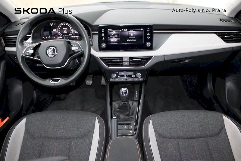 Škoda Scala (2024) 1,0 TSI 85 kW Top Selection - fotka 5 z 25