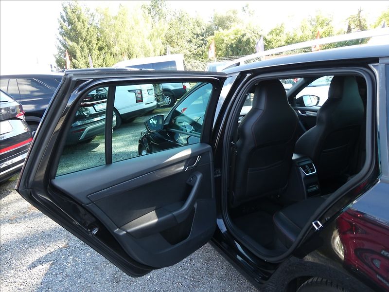 Škoda Octavia 2,0 TDi 135kW RS serviska,2.ma - fotka 21 z 51