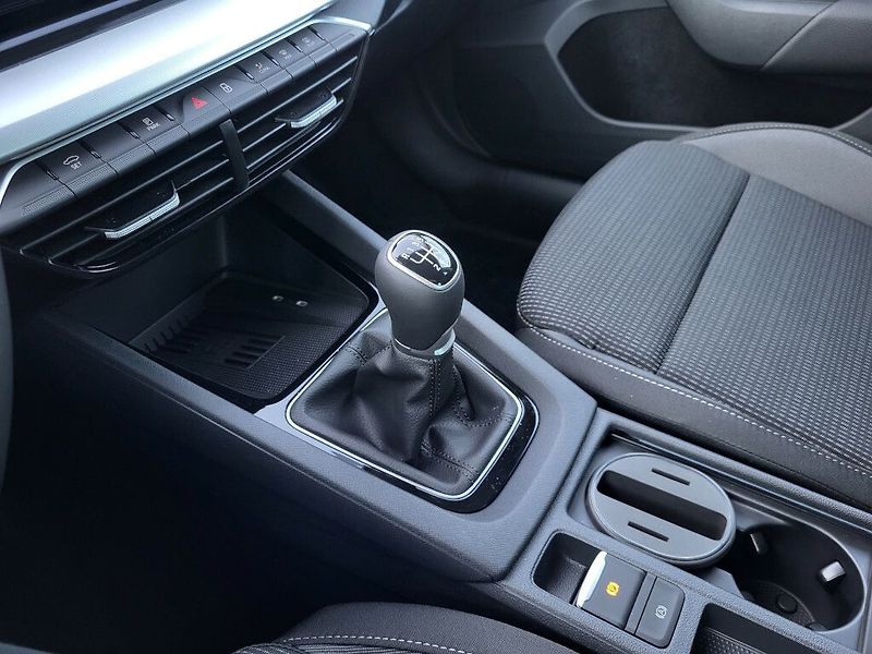 Škoda Octavia 130LET 1,5TSI 110kW - fotka 26 z 28