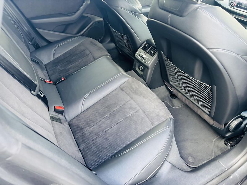 Audi A5 (2018) 2.0 TDI, 140kW, Quattro,S LINE - fotka 12 z 17