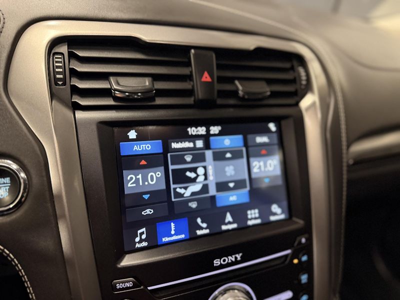 Ford Mondeo (2020) 2.0hev,VIGNALE,MASÁŽ  - fotka 29 z 43