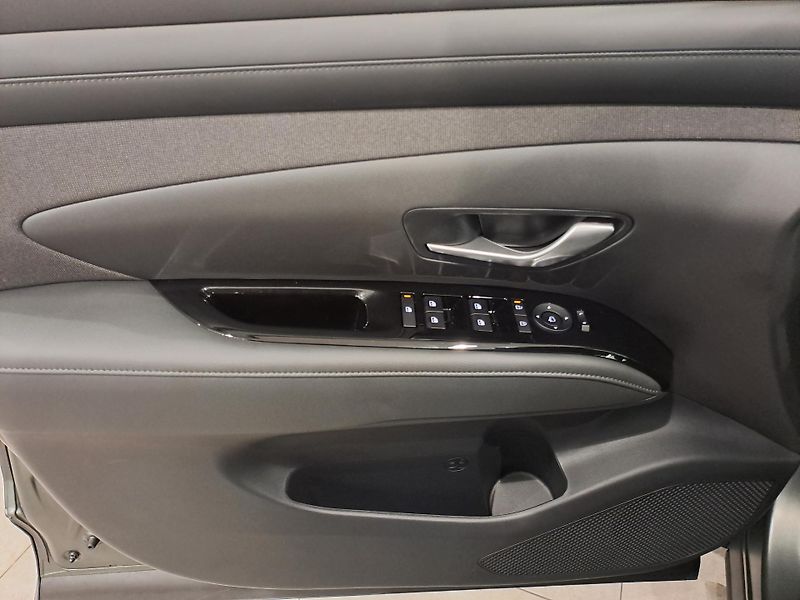 Hyundai Tucson (2026) 1,6 T-GDI DCT GO Czech! Plus - fotka 13 z 16