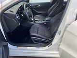 Mercedes-Benz Třídy A (2016) 1.6i A180, LED, navi - náhled 9