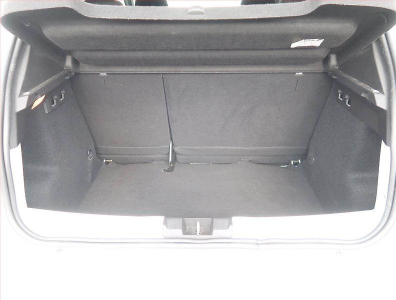 Dacia Sandero (2021) 1.0 SCe, ČR,1.maj, Tempomat - fotka 12 z 16
