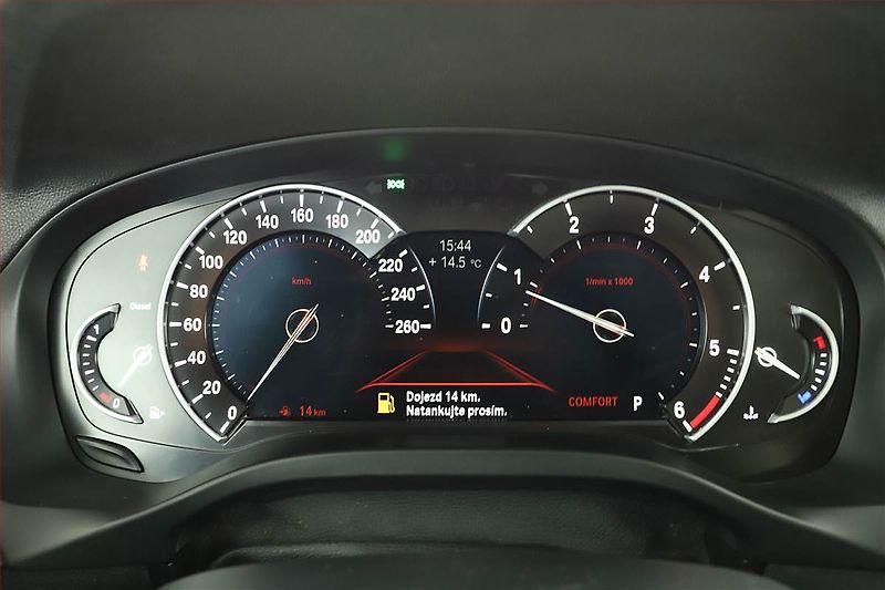 BMW X3 (2017) xDrive20d - fotka 8 z 21