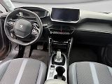 Peugeot 2008 (2020) 1.2 pure tech EAT8 130k ALLURE - náhled 10