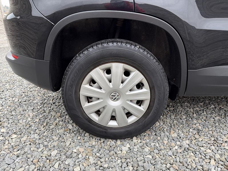 Volkswagen Tiguan 140PS 4x4 DSG PANORAMA - fotka 49 z 158