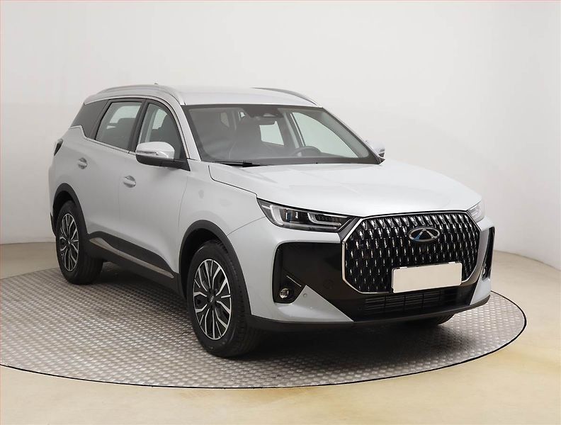 Chery Tiggo 7 (2026) 1.6 TGDI, LUXURY, Ad. tempomat - fotografie inzerátu