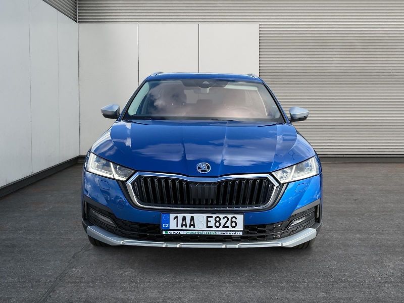 Škoda Octavia (2023) SCOUT 2.0TDI 147kW DSG 4x4 TAŽ - fotka 2 z 11