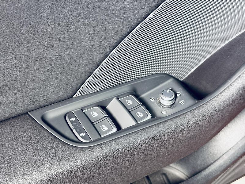 Audi A3 (2019) SPORTBACK*110kw*35TDI* - fotka 12 z 33