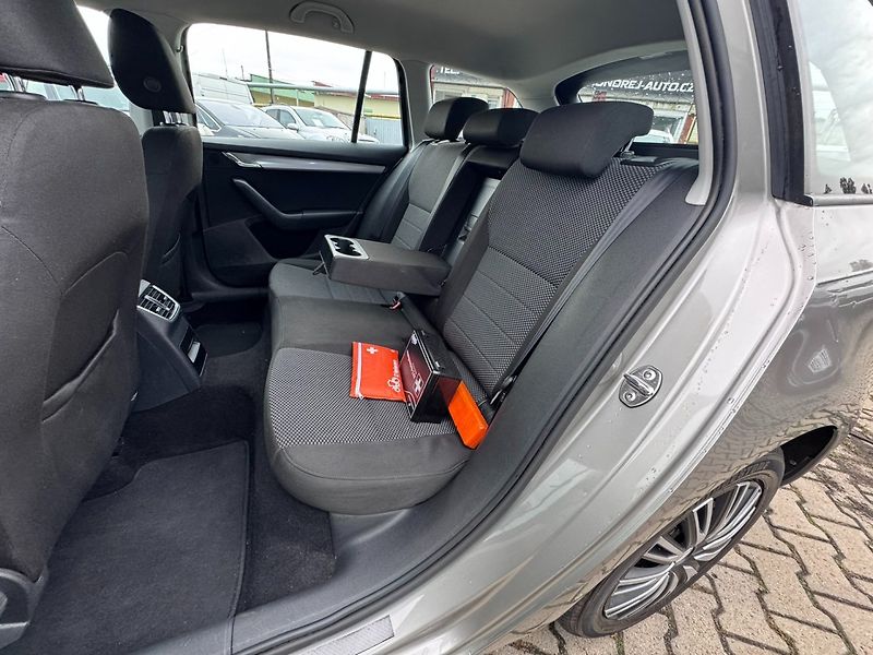 Škoda Octavia (2014) 1,6 TDI 77 KW STK - fotka 38 z 49