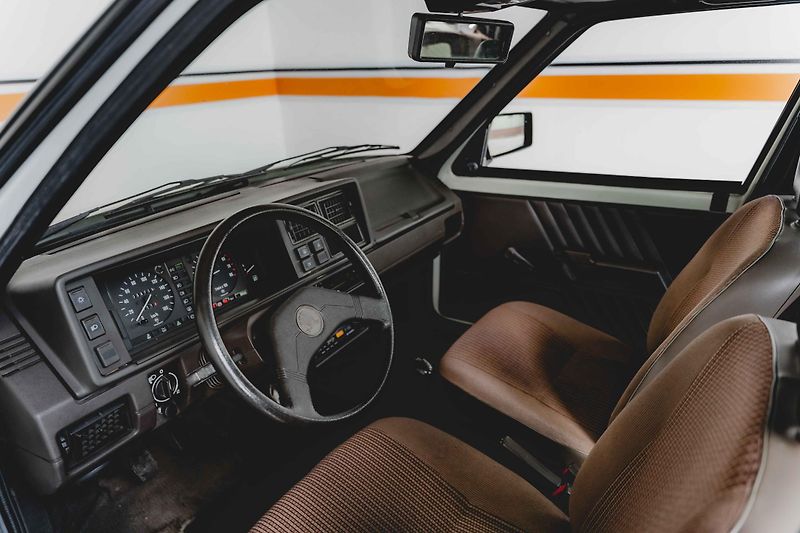 Škoda Favorit (1992) 135L*1992*1.majitel*54.000km - fotka 14 z 16