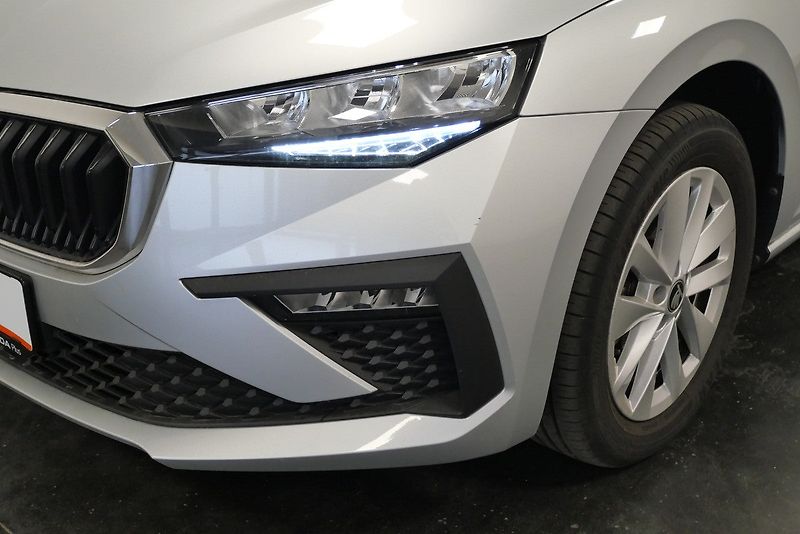Škoda Scala - fotka 9 z 22