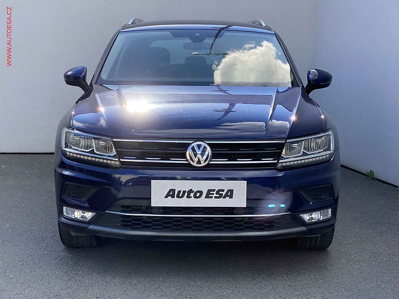 Volkswagen Tiguan (2017) 2.0 TSi 4X4, Highline, LED - fotka 2 z 20