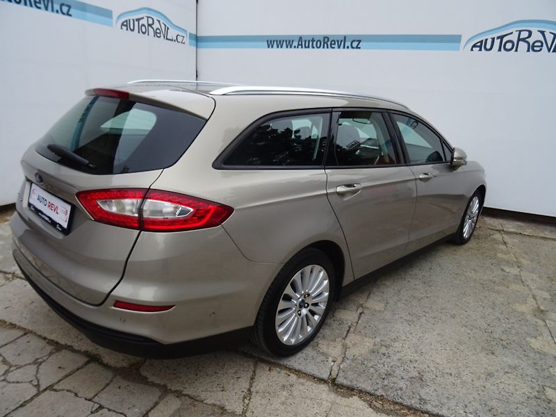 Ford Mondeo (2015) 1.6TDCi,85kW,e.serv.k,navi - fotka 4 z 24