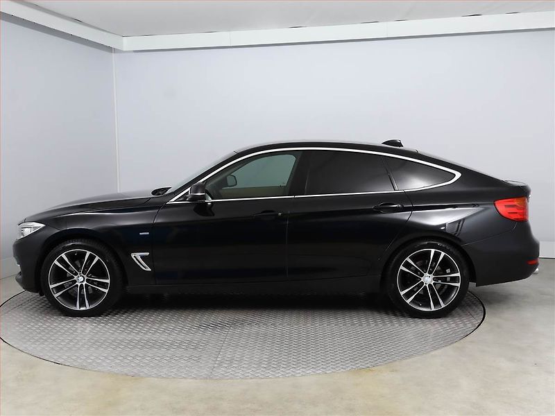 BMW Řada 3 (2014) 320d xDrive GT, 4X4, Automat - fotka 3 z 20