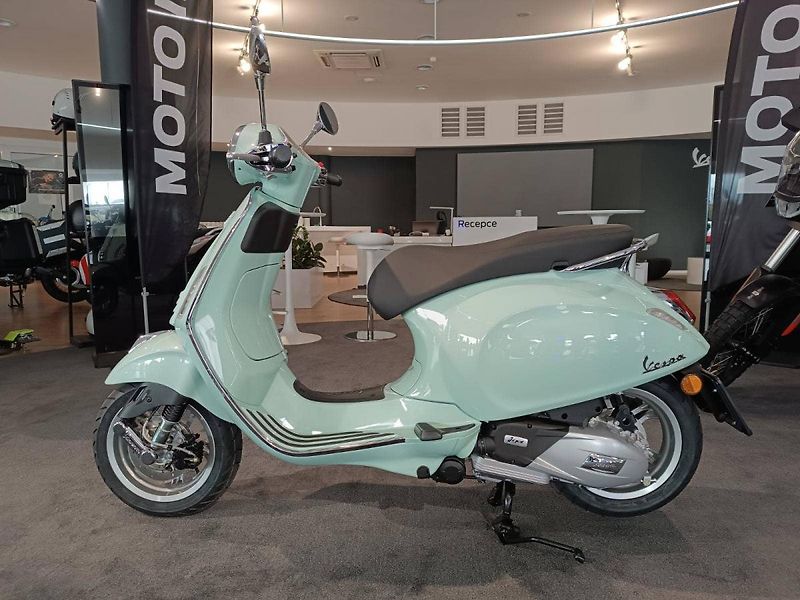 Vespa Primavera 125 3V ABS (2025) E5+ Verde Amabile - fotka 13 z 16
