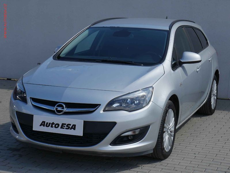 Opel Astra (2015) 1.6CDTi, AC, temp - fotka 3 z 18