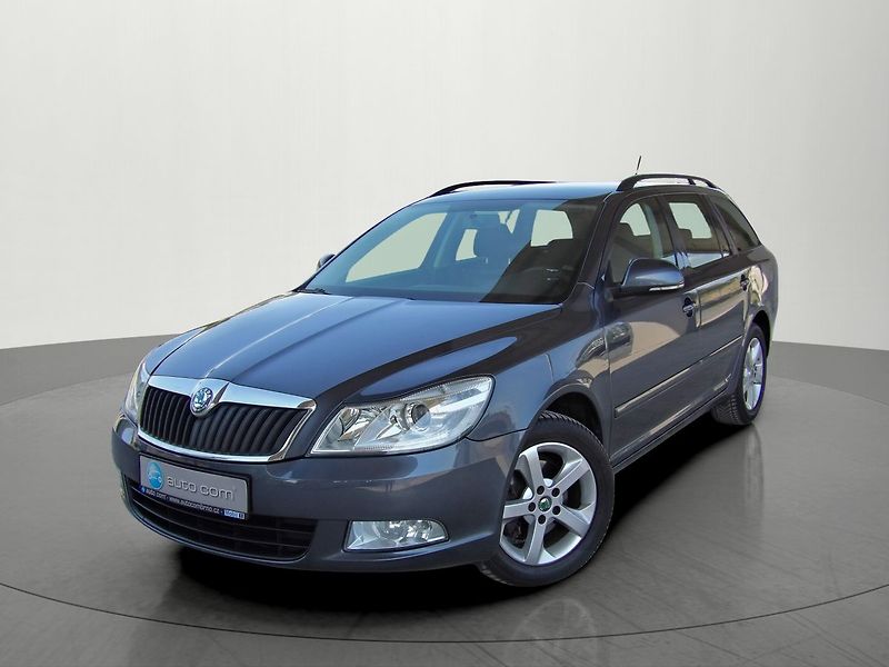 Škoda Octavia 2.0TDI Family Tažné Serviska - fotka 29 z 29