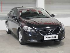 Volvo V40 (2017) 2.0 D, Navi, AC - fotografie inzerátu