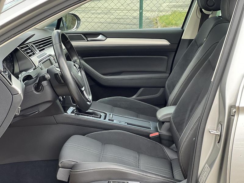 Volkswagen Passat Alltrack 2.0TDi 176kw 4X4 DSG  - fotka 9 z 55
