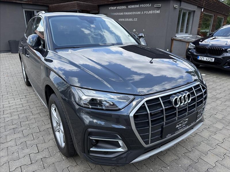 Audi Q5 40TDI Quttro - fotka 2 z 25