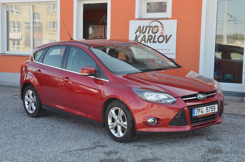 Ford Focus (2011) 1.6 EcoBoost 110kW Titanium  - fotka 1 z 36