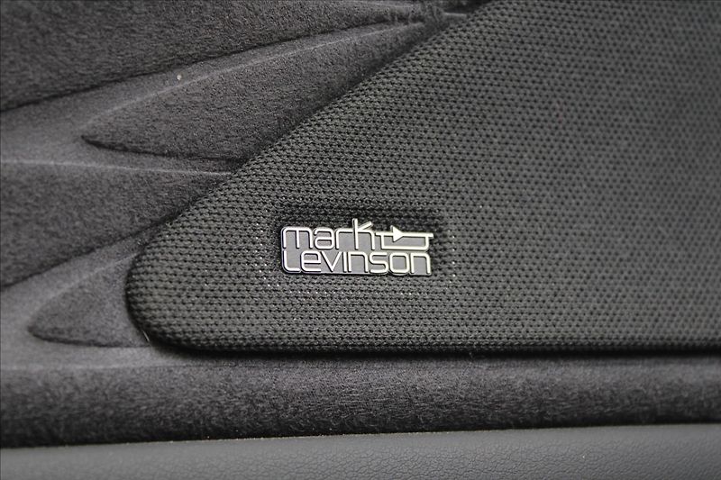 Lexus RX 500h 2,4 HEV  1.MAJ,A/T,4x4,FSPORT+ - fotka 31 z 48