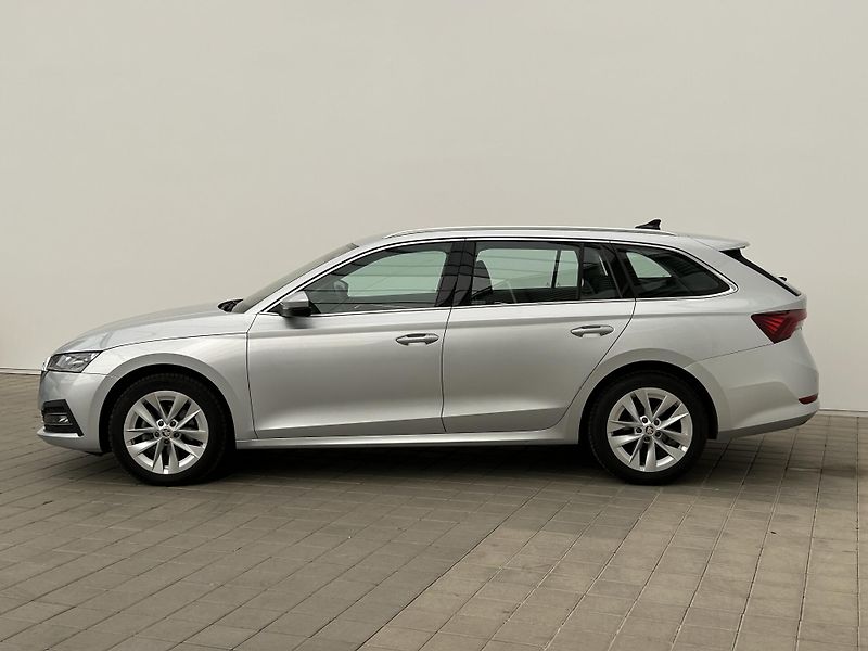 Škoda Octavia 2.0 TDI Style Plus - fotka 17 z 29