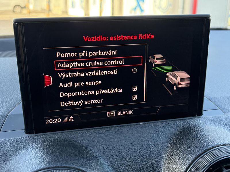 Audi Q2 (2019) S-line/NAVI/ACC/LED/ - fotka 14 z 20