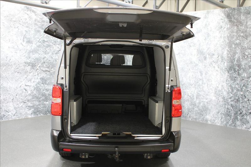 Peugeot Expert 2,0 HDI 6-MÍST L3 145k MAN 6 - fotka 5 z 31